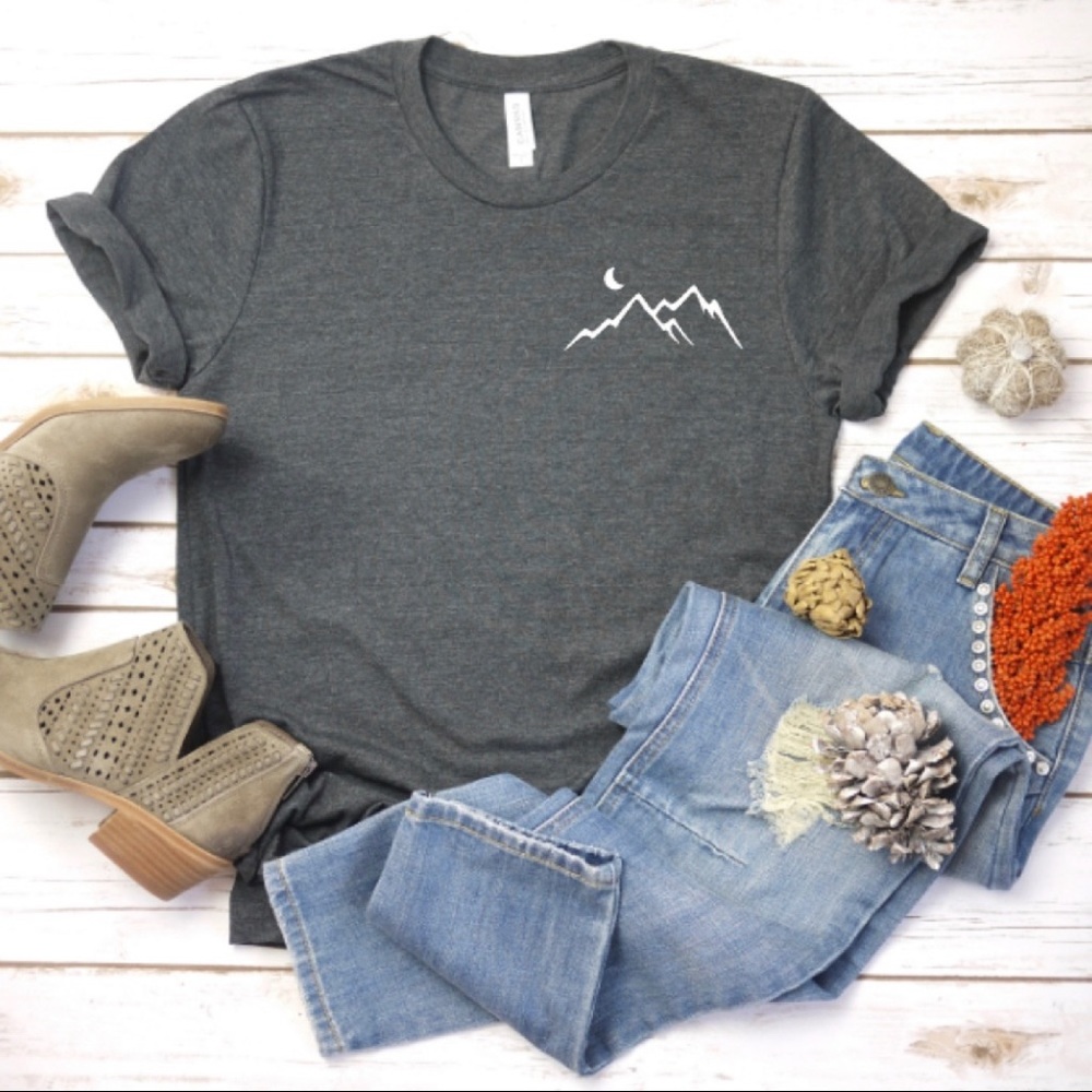 Mountain Graphic Art T-shirt | Mountain Lover